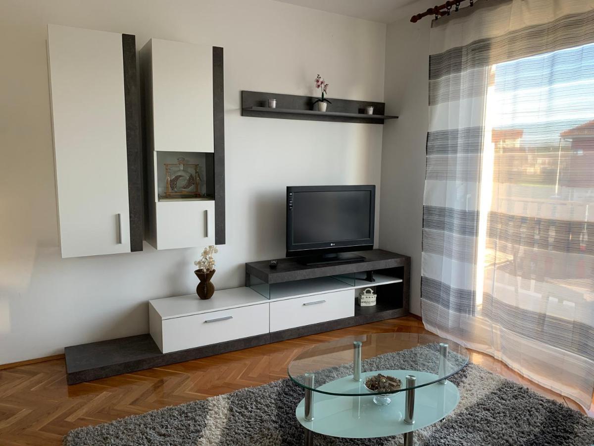 Apartman Madape セスヴェテ エクステリア 写真